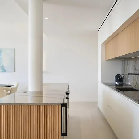 Ref 2028 Croisette - Superb With Panoramic Sea View For Rent * Канны