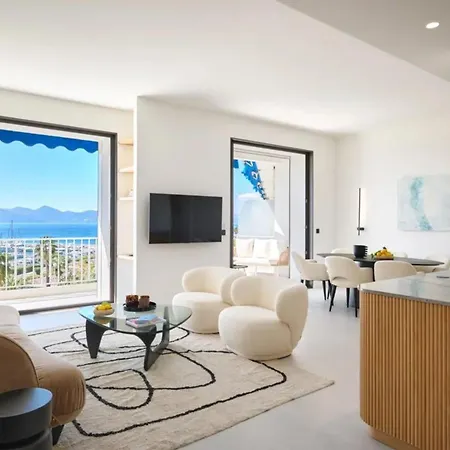 Ref 2028 Croisette - Superb With Panoramic Sea View For Rent *