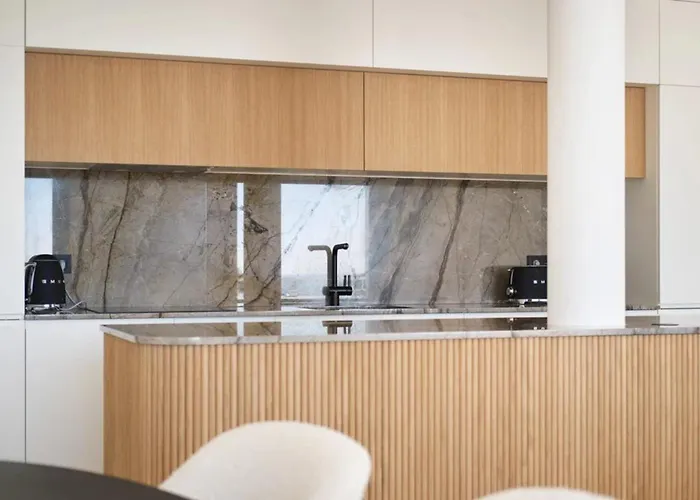 Ref 2028 Croisette - Superb With Panoramic Sea View For Rent